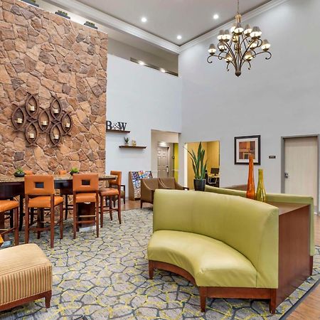 Best Western Plus Hobby Airport Inn And Suites Houston Exteriér fotografie