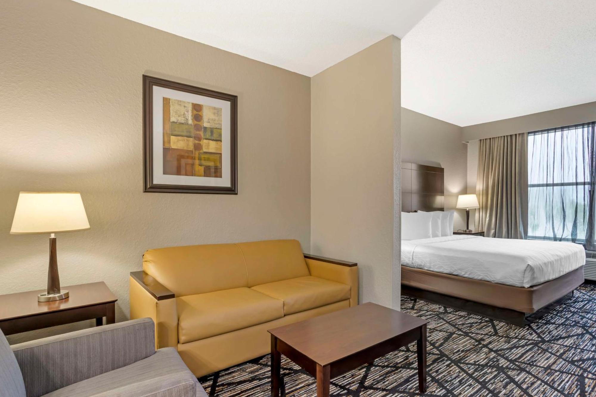Best Western Plus Hobby Airport Inn And Suites Houston Exteriér fotografie